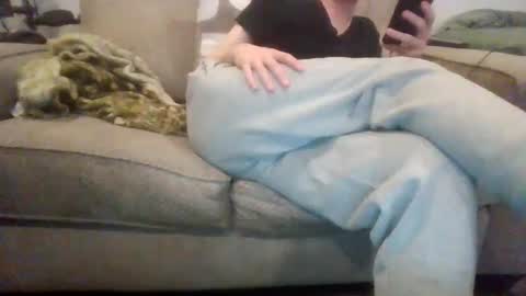Snapshot of 029719 chatting on 25, 9, 2025 Cute boi online show from 25, 9, 2025