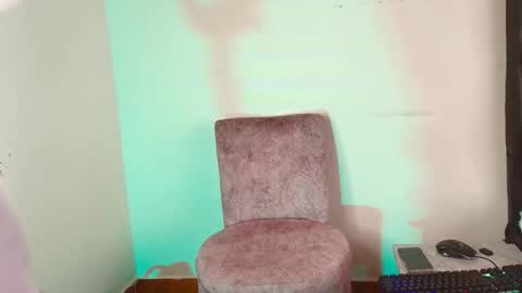 Snapshot of 0_ojacob chatting on 2, 11, 2025 0 oJacob online show from 2, 11, 2025