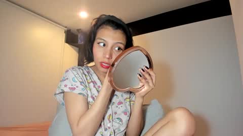 Snapshot of 0amy1 chatting on 24, 9, 2025 amy online show from 24, 9, 2025