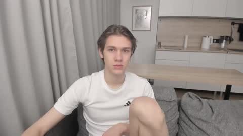 Adam online show from 14, 9, 2025