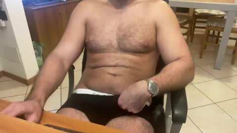 Snapshot of 100piedi1 chatting on 9, 11, 2025 100piedi1 online show from 9, 11, 2025