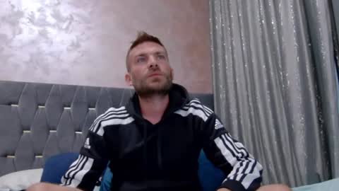 Snapshot of 10in_deluxe chatting on 24, 10, 2025 10in_deluxe online show from 24, 10, 2025