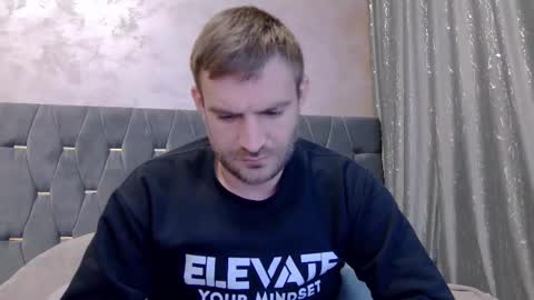 Snapshot of 10in_deluxe chatting on 23, 2, 2026 10in_deluxe online show from 23, 2, 2026