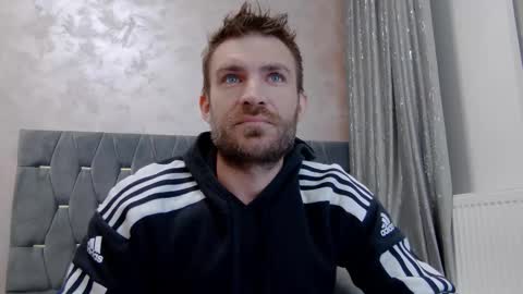 Snapshot of 10in_deluxe chatting on 4, 3, 2026 10in_deluxe online show from 4, 3, 2026