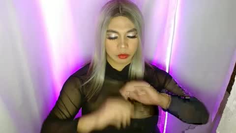 Snapshot of 11inchsinglecious chatting on 16, 1, 2025 HUGECOCK online show from 16, 1, 2025