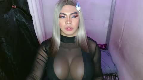 Snapshot of 11inchsinglecious chatting on 17, 2, 2025 HUGECOCK online show from 17, 2, 2025