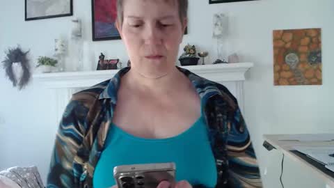 Aurora Willows online show from 10, 1, 2026