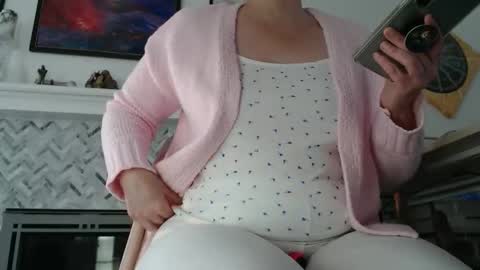 Aurora Willows online show from 3, 3, 2026