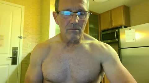 Snapshot of 13glanmorfa chatting on 14, 12, 2024 13glanmorfa online show from 14, 12, 2024