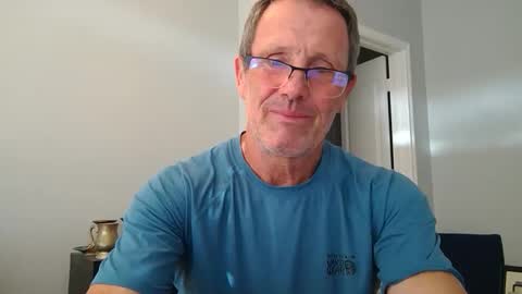 Snapshot of 13glanmorfa chatting on 13, 11, 2025 13glanmorfa online show from 13, 11, 2025