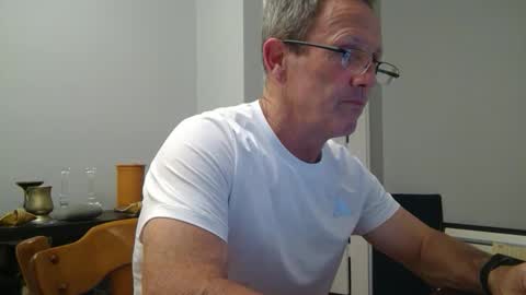 Snapshot of 13glanmorfa chatting on 5, 4, 2026 13glanmorfa online show from 5, 4, 2026