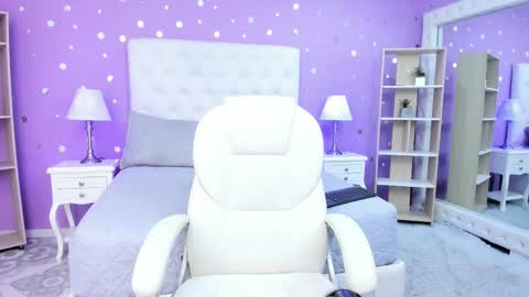 Scarlette  online show from 13, 11, 2025