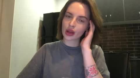 Snapshot of 1dove chatting on 17, 1, 2025 DOVE online show from 17, 1, 2025