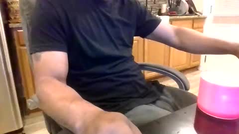 Iwantu2feelme online show from 1, 4, 2026