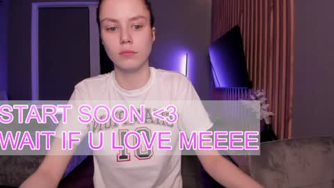 Lily 3 online show from 9, 5, 2026