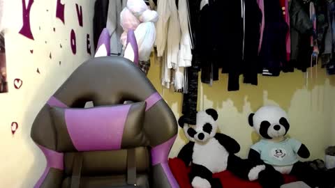 1kandylove online show from 2, 10, 2025