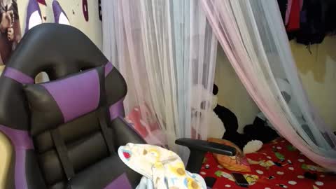 1kandylove online show from 25, 11, 2025