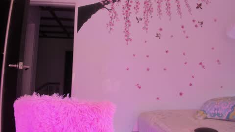 laiaa rivas online show from 20, 1, 2025