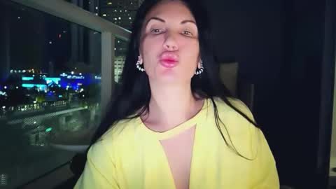 Snapshot of 1lovely1 chatting on 8, 4, 2026 Onna online show from 8, 4, 2026
