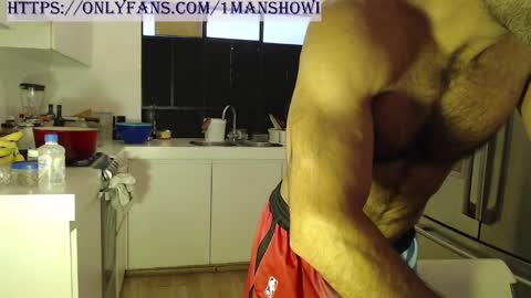 1manshow11 online show from 21, 2, 2025