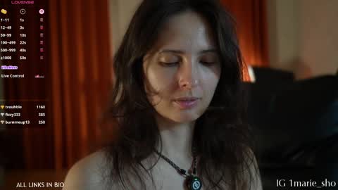 Snapshot of 1mari_01 chatting on 20, 5, 2026 Marie online show from 20, 5, 2026