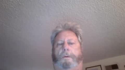 Snapshot of 1milkman2000 chatting on 3, 6, 2026 milkman online show from 3, 6, 2026