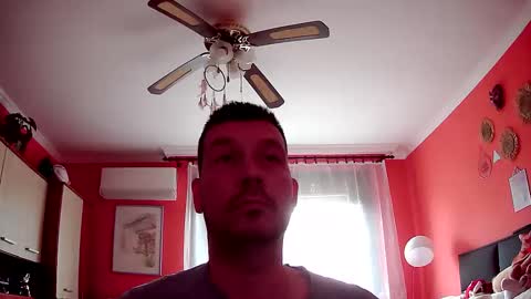 Snapshot of 1molylepke chatting on 15, 5, 2026 Moly online show from 15, 5, 2026