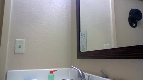 Snapshot of 1nastya8 chatting on 13, 2, 2026 TheShyOne18 online show from 13, 2, 2026