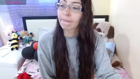 paola online show from 1, 3, 2025