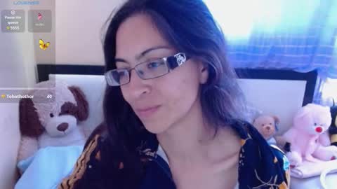 paola online show from 11, 3, 2025