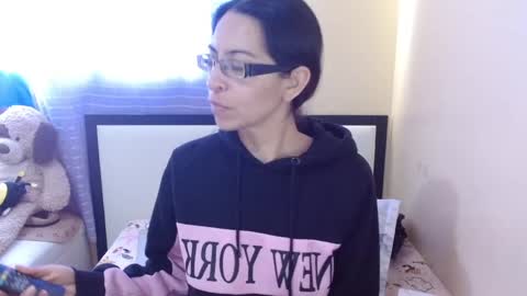 paola online show from 17, 9, 2025