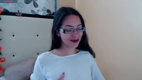 Snapshot of 1sasha_grey__1 chatting on 24, 3, 2026 paola online show from 24, 3, 2026