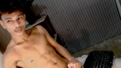Snapshot of 1sweetloverxx chatting on 5, 7, 2026 1sweetloverxx online show from 5, 7, 2026