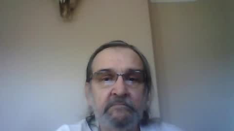 Snapshot of 1valentine chatting on 4, 1, 2025 1valentine online show from 4, 1, 2025