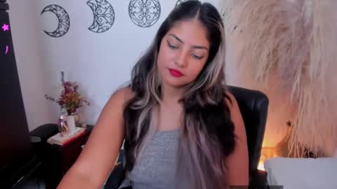 Snapshot of 1wayra chatting on 11, 1, 2025 1wayra online show from 11, 1, 2025