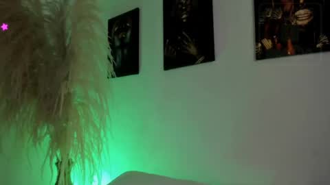 Snapshot of 1wayra chatting on 8, 2, 2025 1wayra online show from 8, 2, 2025