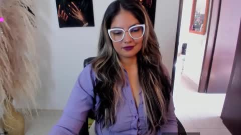 Snapshot of 1wayra chatting on 8, 3, 2025 1wayra online show from 8, 3, 2025