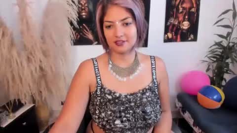 Snapshot of 1wayra chatting on 8, 10, 2025 1wayra online show from 8, 10, 2025