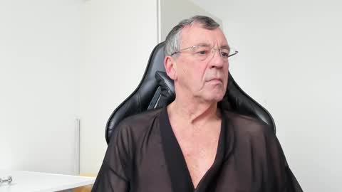 Henk online show from 22, 2, 2025