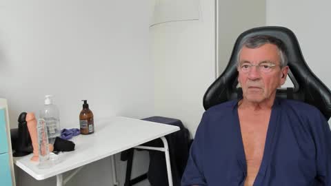 Henk online show from 11, 10, 2025