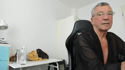 Henk online show from 22, 4, 2026