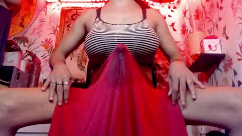 Snapshot of 21cmmusclecockts chatting on 29, 11, 2025 mharjorie online show from 29, 11, 2025