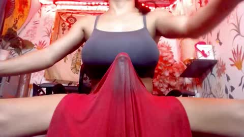 Snapshot of 21cmmusclecockts chatting on 17, 12, 2025 mharjorie online show from 17, 12, 2025