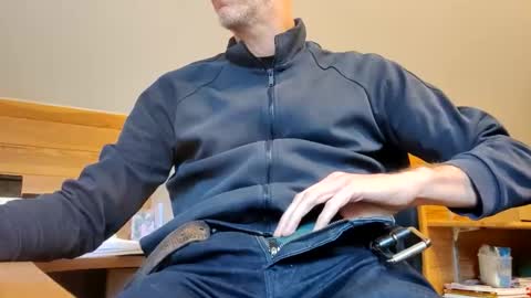 22_acacia_avenue online show from 16, 12, 2025