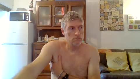 22esserre online show from 24, 6, 2026