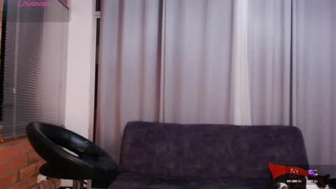 Snapshot of 2acidgirls chatting on 9, 2, 2025 2 ACIDGIRLS online show from 9, 2, 2025