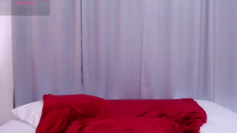 Snapshot of 2acidgirls chatting on 14, 12, 2025 2 ACIDGIRLS online show from 14, 12, 2025