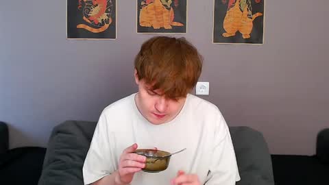 Snapshot of 2nc_ chatting on 6, 6, 2026 Eleot online show from 6, 6, 2026