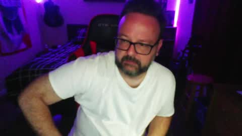 Snapshot of 3ndlessmike chatting on 18, 5, 2026 3ndlessmike online show from 18, 5, 2026