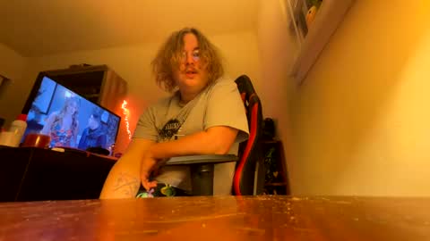 Snapshot of 420jizzva chatting on 8, 12, 2024 Daddythickdick420 online show from 8, 12, 2024